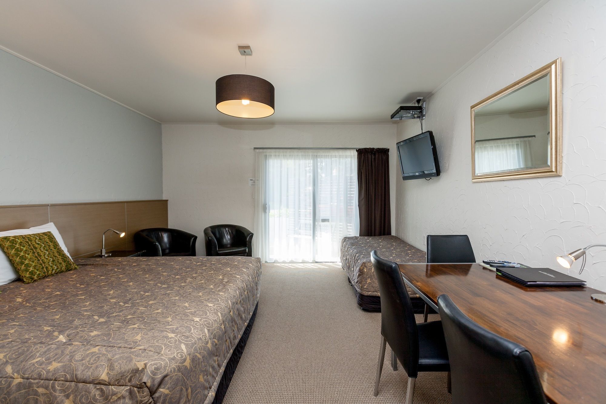 16 นอร์ทเกทมอเตอร์ลอดจ์ Motel นิวพลีมัธ ภายนอก รูปภาพ